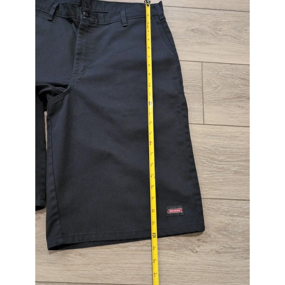 DICKIES CASUAL SHORTS MENS SIZE 36(34 ACTUAL) LOOSE FIT 12